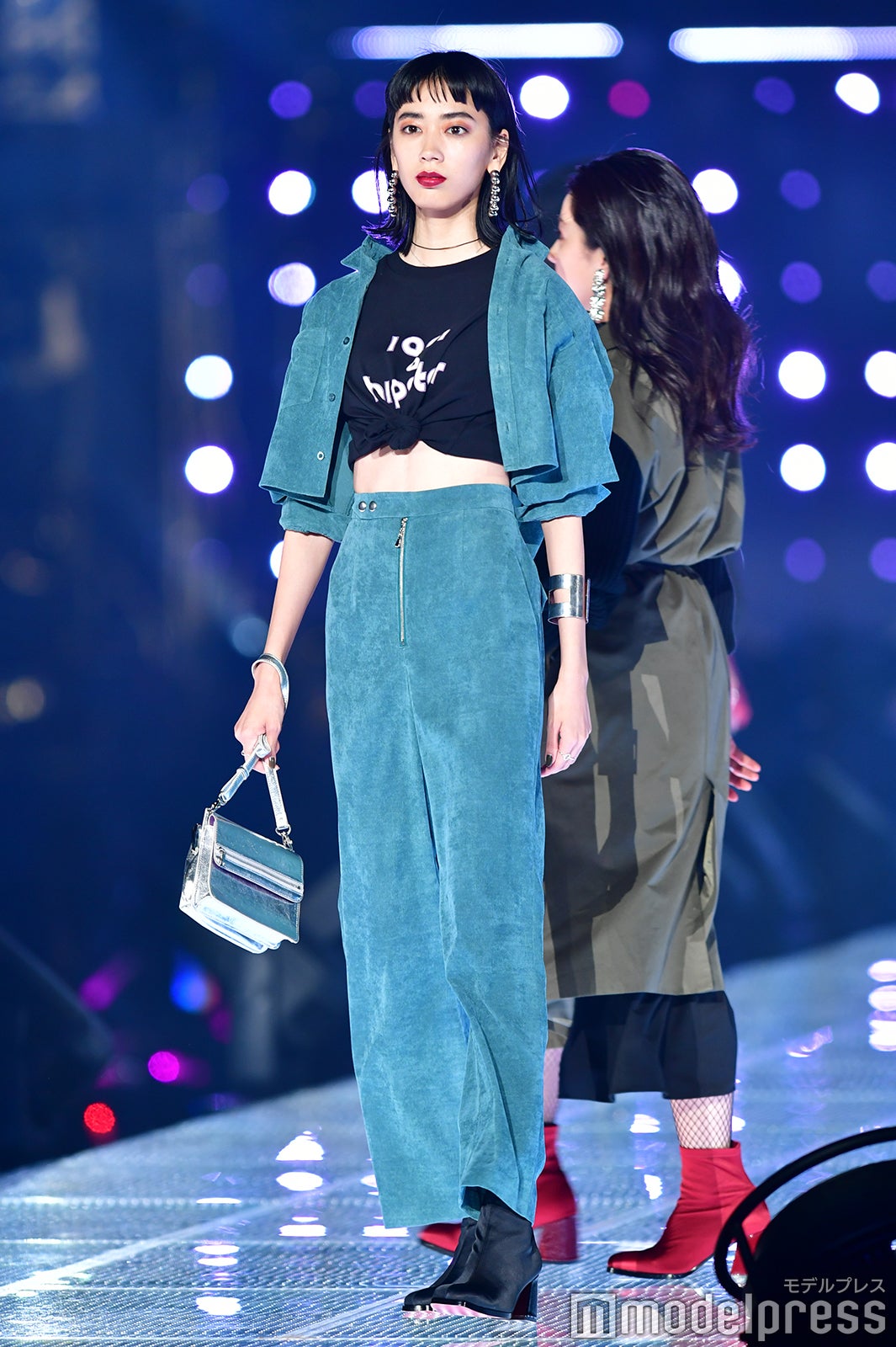 晶 （C）モデルプレス