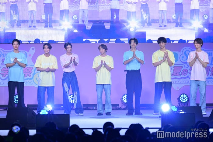 夏生大湖、中尾暢樹、杢代和人、山下幸輝、日向亘、中川大輔、翔 「Seventeen 夏の学園祭2023」イケメンステージの様子(C)モデルプレス
