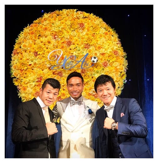 平愛梨 凄いケーキ で結婚祝われる 旦那さんありがとう 改めて実感 モデルプレス 平愛梨 凄いケーキ で結婚祝われる 旦那さんありがとう 改めて実感 モデルプレス