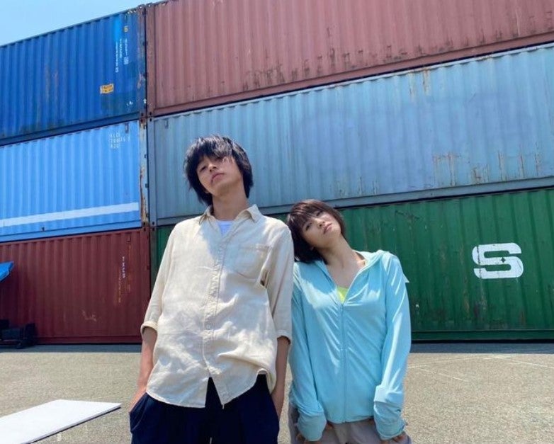 土屋太鳳、山崎賢人との出会いから“10年”初共演での思い出告白「今際の国のアリス」2ショットも公開