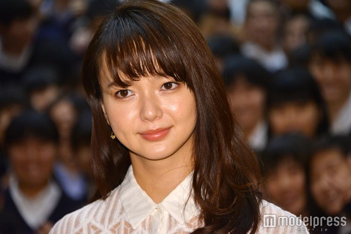 校長先生 櫻井翔 約800人の中高生に熱いメッセージ 自身の学生生活も振り返る 先に生まれただけの僕 モデルプレス 校長先生 櫻井翔 約800人の中高生に熱いメッセージ 自身の学生生活も振り返る 先に生まれただけの僕 モデルプレス