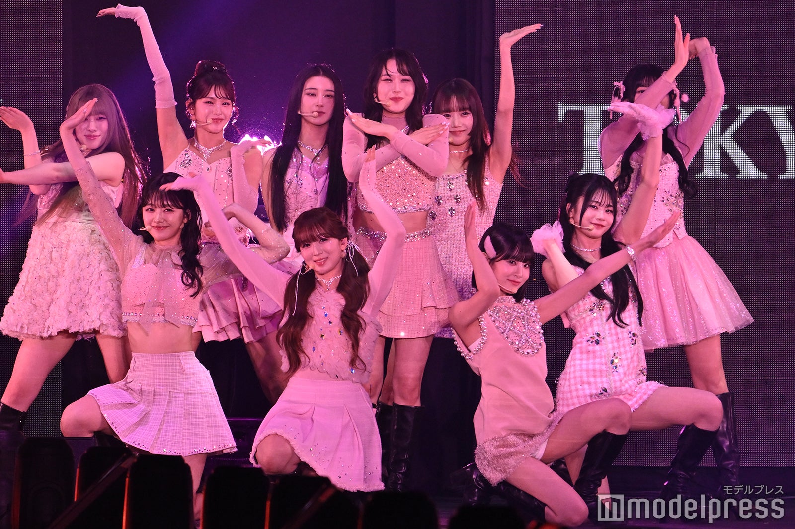 ME:I（C）モデルプレス