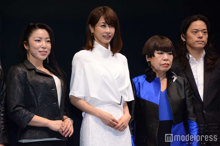 西亜里沙氏、加藤綾子、コシノジュンコ氏、岸野央明氏 (C)モデルプレス