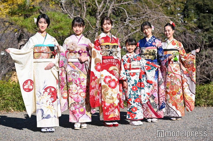 桜井凜、其原有沙、結城モエ、浅田芭路、紺野彩夏、新関碧 (C)モデルプレス