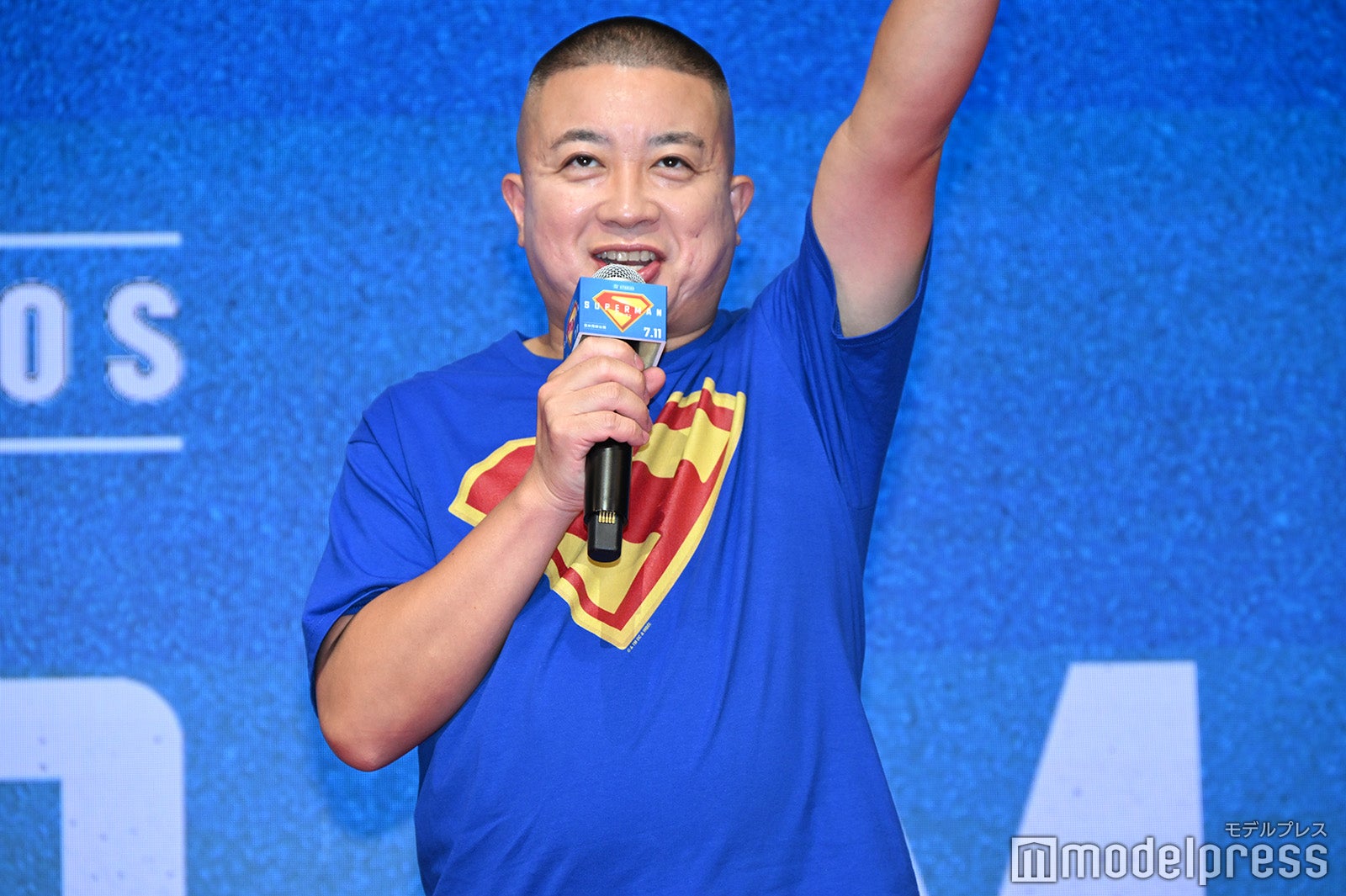 髪の毛を切りたての松尾駿／チョコレートプラネット（C）モデルプレス