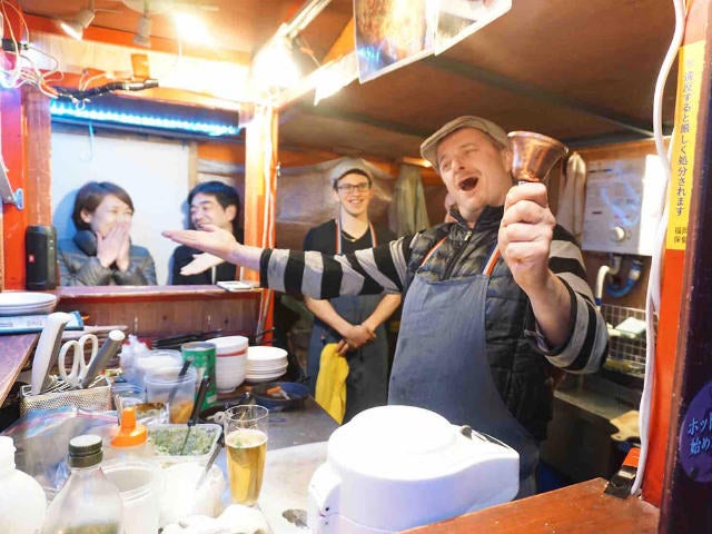 carousel_92ac4d8bb88432fd06fe96066e91570