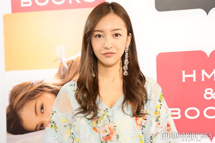 板野友美(C)モデルプレス