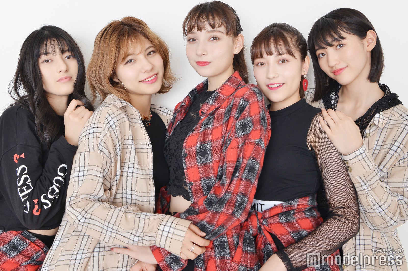 美女揃いのChuning Candy、“奇跡のボディ”の秘訣・素顔に迫る＜モデルプレスインタビュー＞