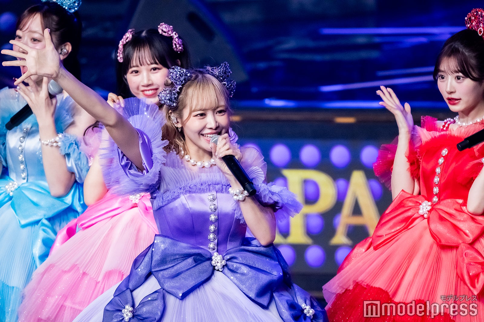 FRUITS ZIPPER（C）モデルプレス