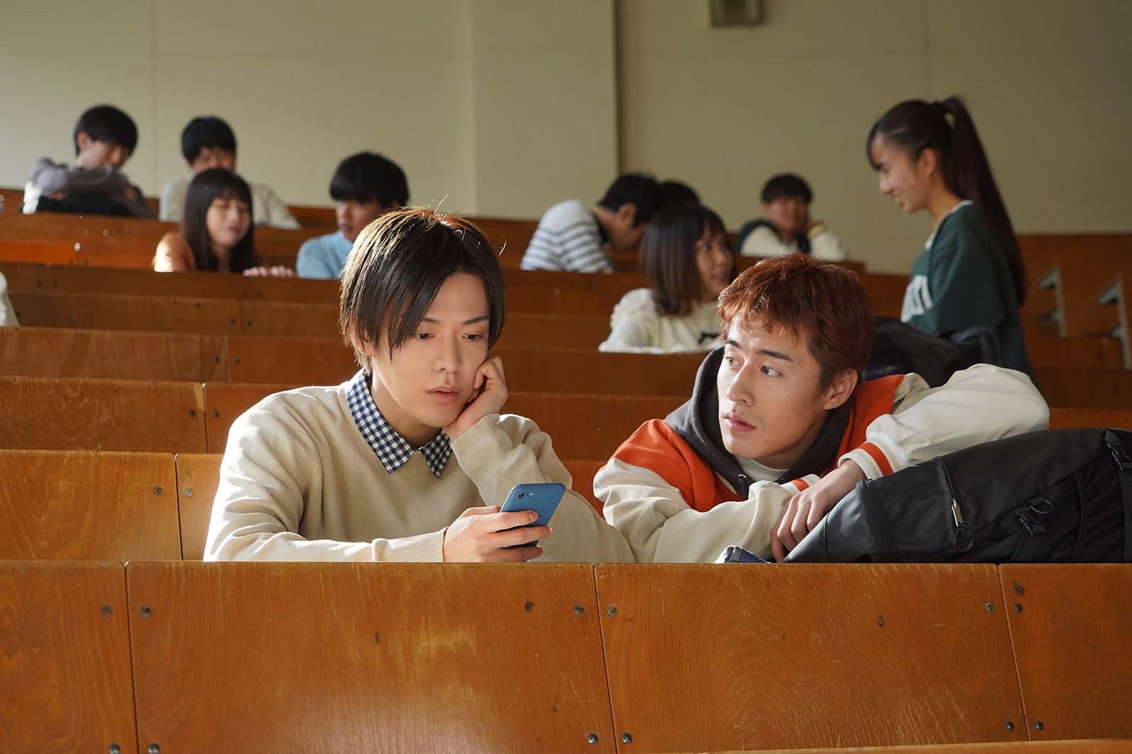 中本悠太、富田健太郎（C）那多ここね／SQUARE ENIX・ドラマ「クールドジ男子」製作委員会