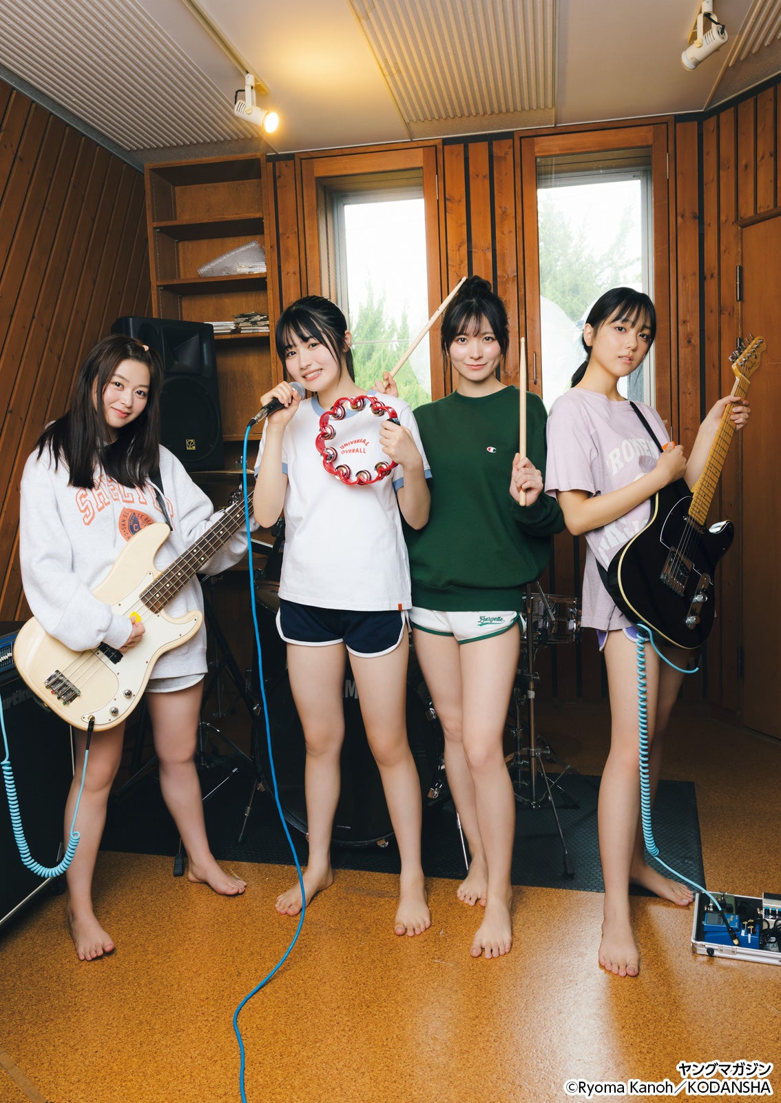 「ミスマガジン」花城奈央・山本杏・晴こころ・江下晏梨、ショーパンから美脚披露 部屋着姿でラフな装い