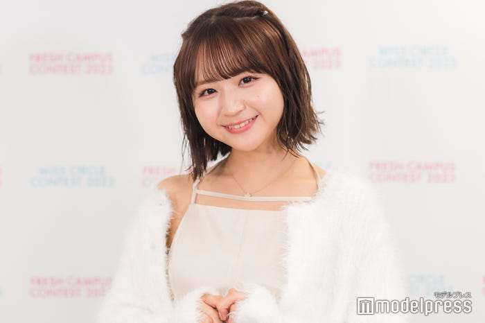 室根叶望(C)モデルプレス