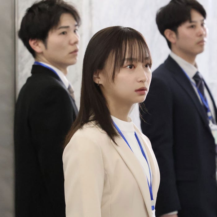 影山優佳(C)映画『サラリーマン金太郎』製作委員会