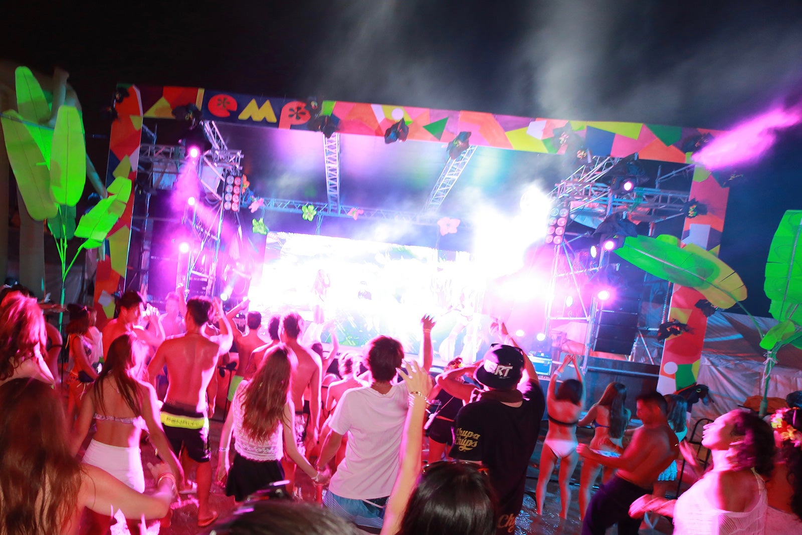 りんくうビーチフェス／画像提供：株式会社ステイトエックスエス