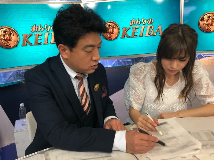 佐野瑞樹アナウンサーと堤礼実アナウンサー(提供写真)