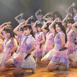 AKB48チーム8／AKB48チーム8「その雫は、未来へと繋がる虹になる。」公演 （C）モデルプレス