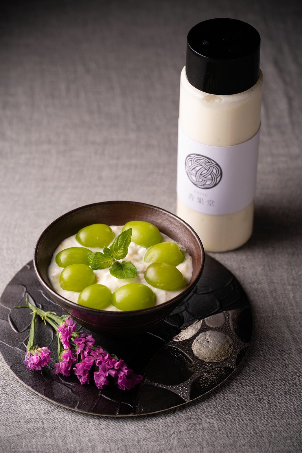 真珠寒（パンナコッタ）※冬季限定626円～1,058円／画像提供：SKYCorporation．