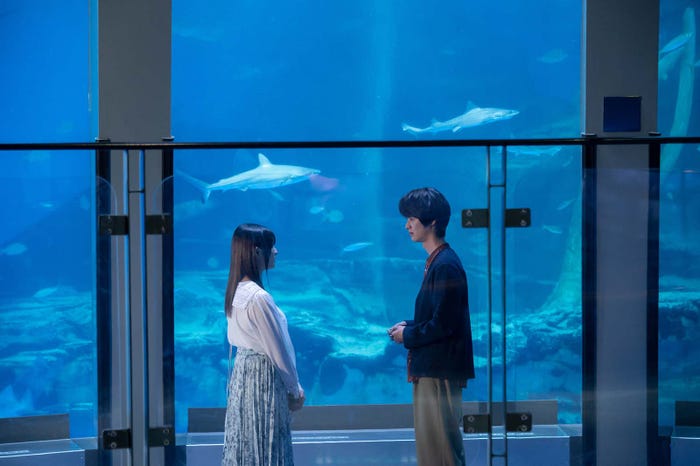 吉川愛、楽駆/第1話(C)「明日、私は誰かのカノジョ」製作委員会・MBS