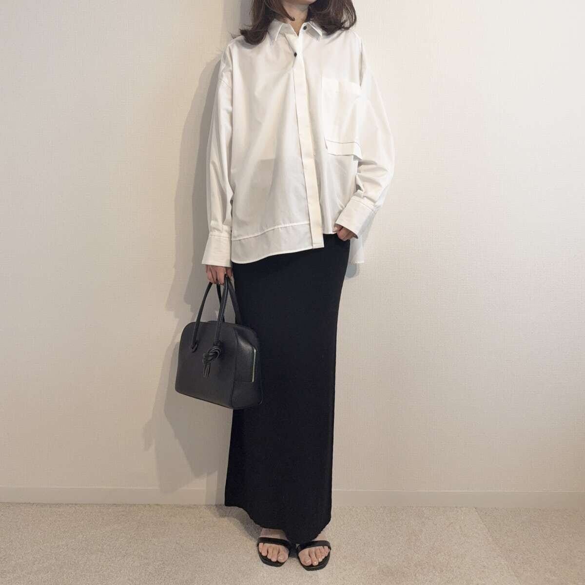 カレンソロジー　コットンリブタイトスカート　コーデ　白シャツ