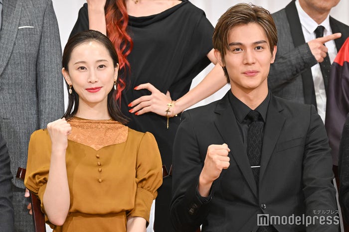 松井玲奈、中川大志 (C)モデルプレス