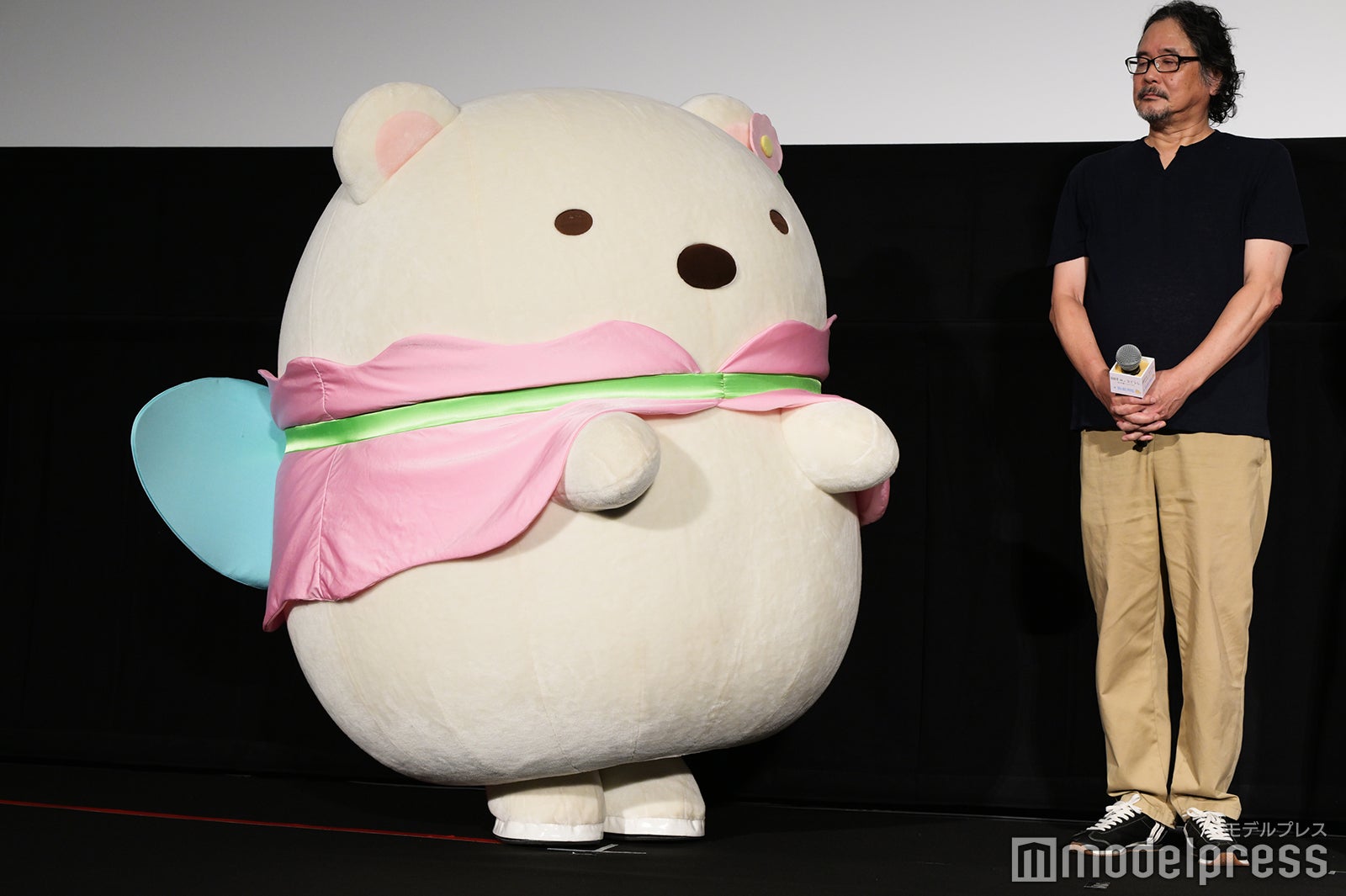 しろくま、イワタナオミ監督（C）モデルプレス