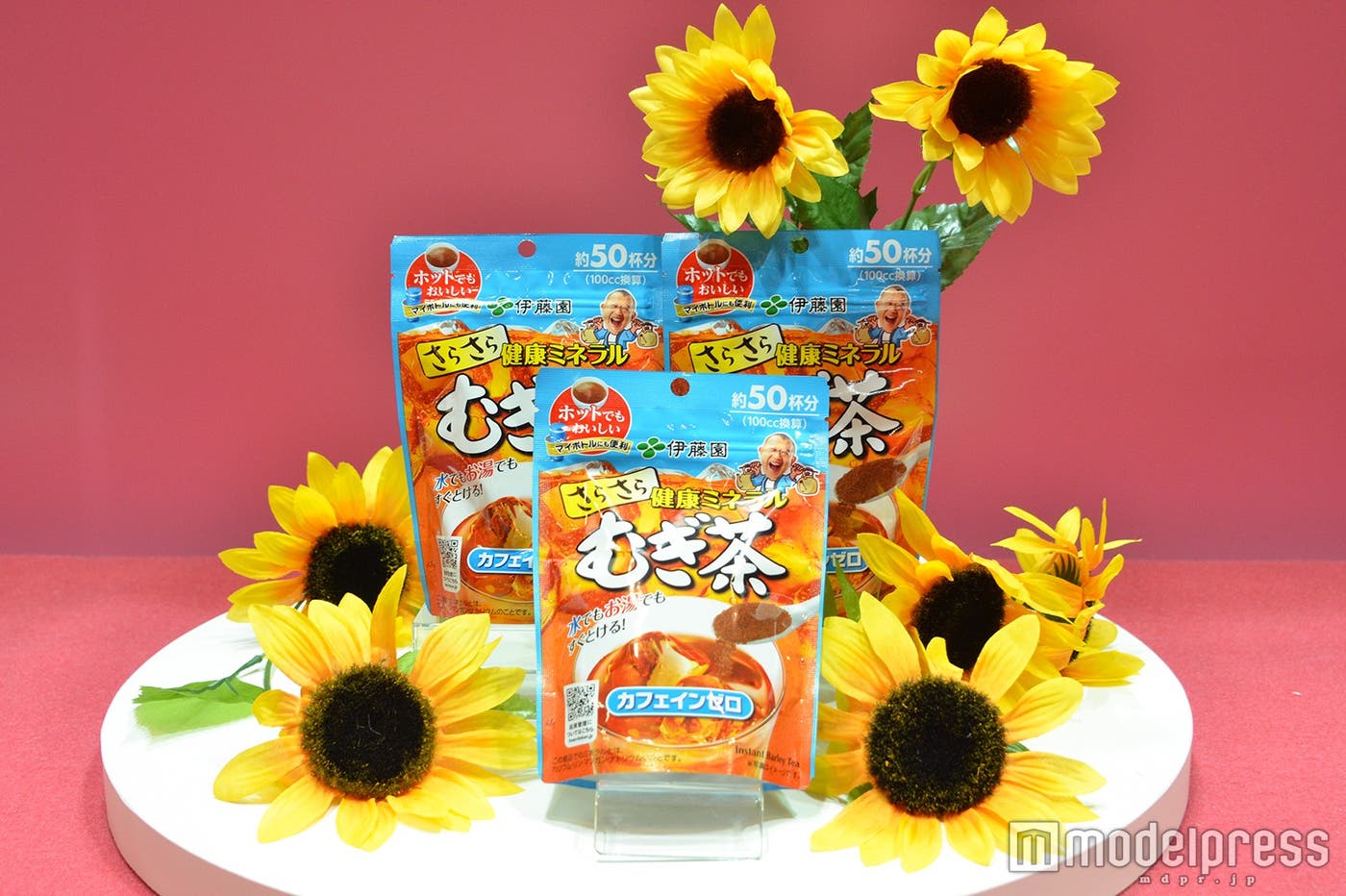 さらさら健康ミネラルむぎ茶40g/(株)伊藤園(C)モデルプレス