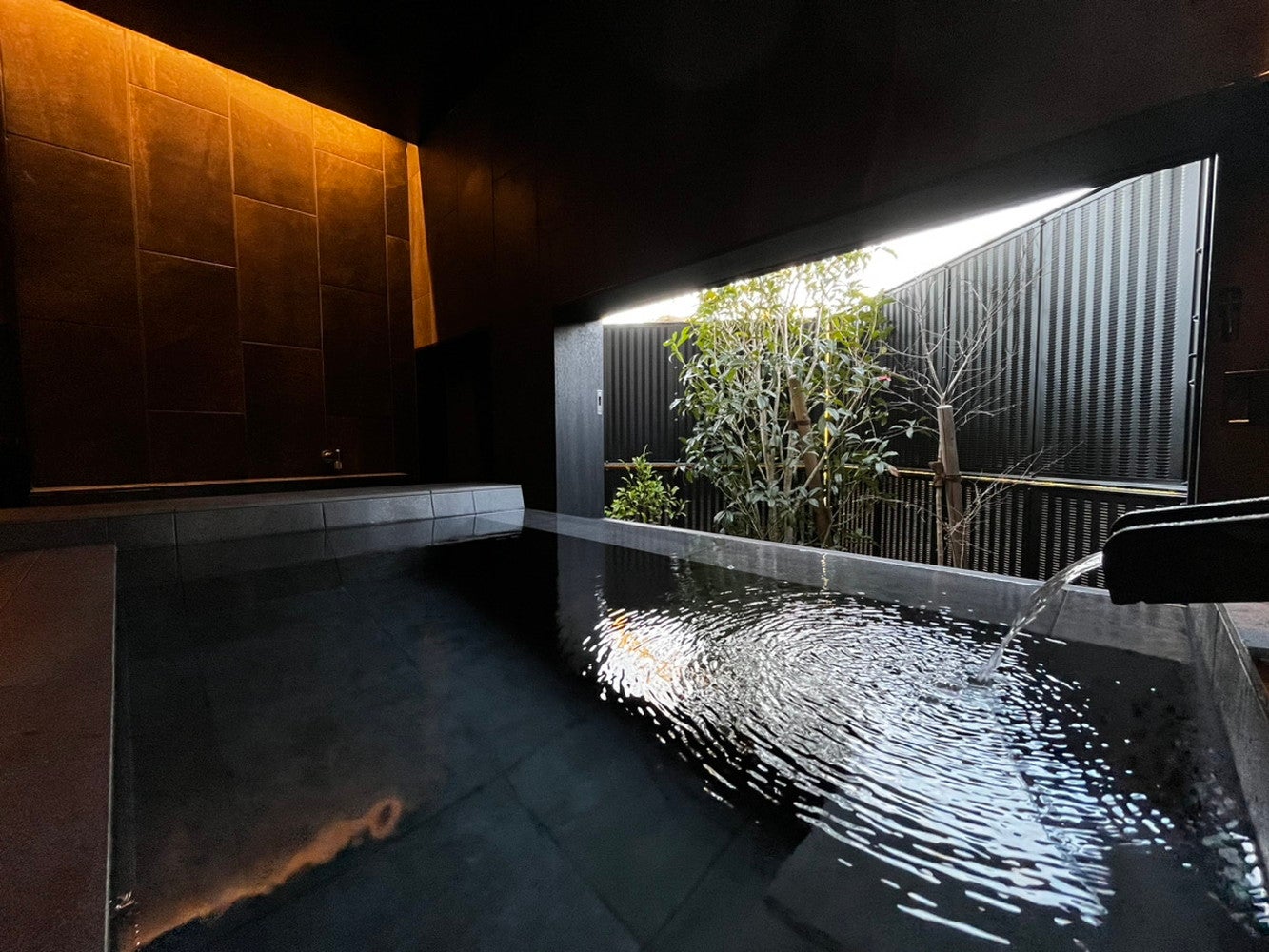 天然温泉＆プライベートスパ ドッグヴィラ千葉南房総／画像提供：ブッキングリゾート