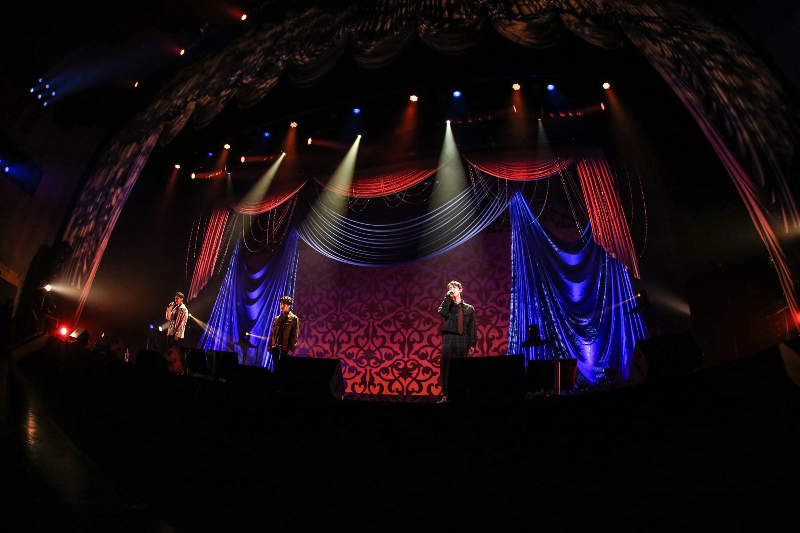 ホンソク、ジンホ、フイ©︎CUBE ENTERTAINMENT JAPAN