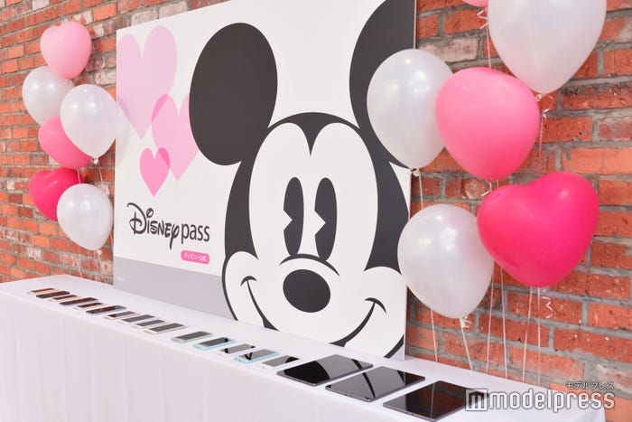 ミッキー尽くしの可愛いティーパーティーに潜入 365日ディズニーを楽しむ方法とは モデルプレス ミッキー尽くしの可愛いティーパーティーに潜入 365日ディズニーを楽しむ方法とは モデルプレス