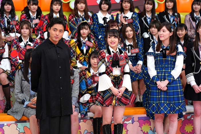 山田孝之、向井地美音、松井珠理奈 (C)日本テレビ