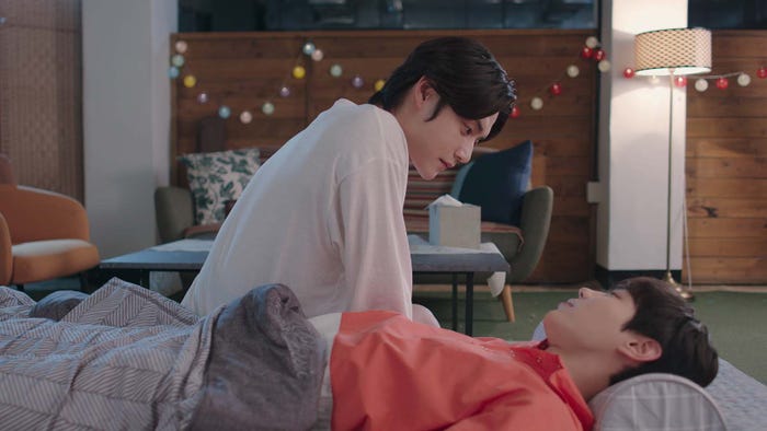 「君の唇を噛みたい」(C) 2021 Moving Pictures Company Co., Ltd. & KUMA All rights reserved.