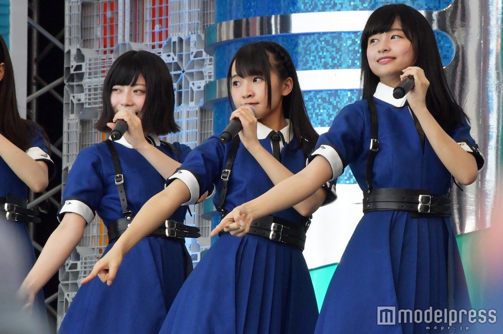 東村芽依、高瀬愛奈、影山優佳（C）モデルプレス