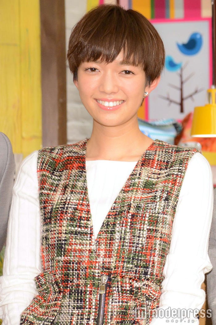 佐藤栞里(C)モデルプレス