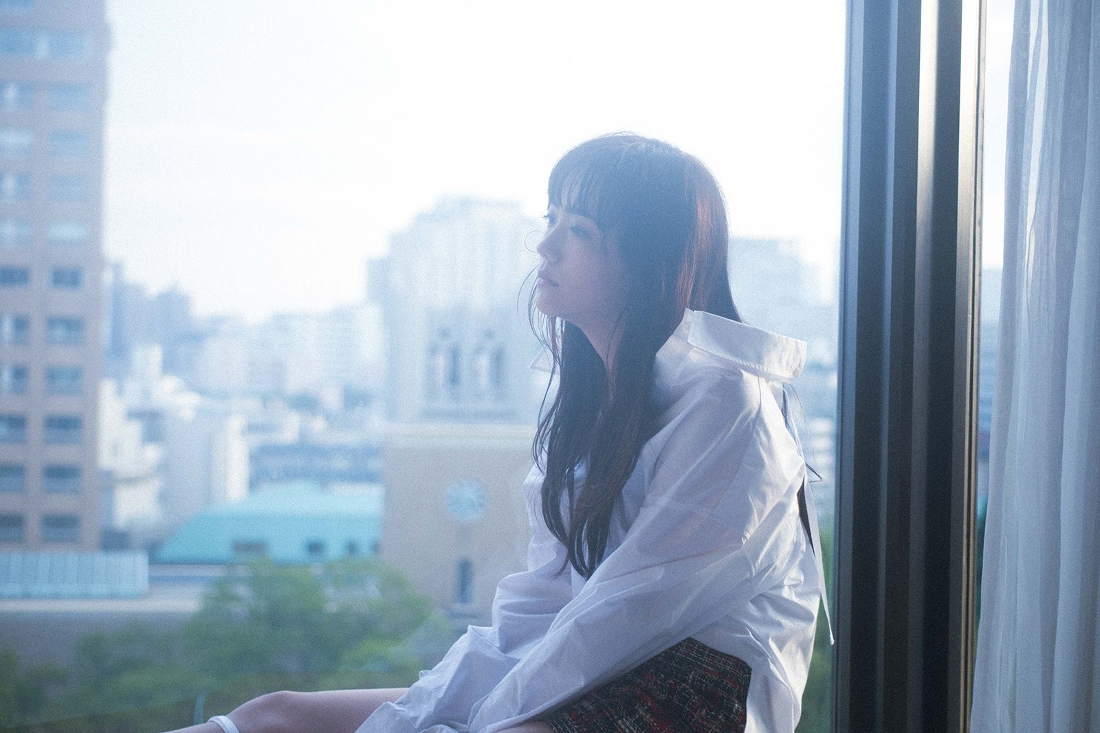 東京ファッション・ウィーク（東京コレクション）のランウェイショーに出演する松井愛莉