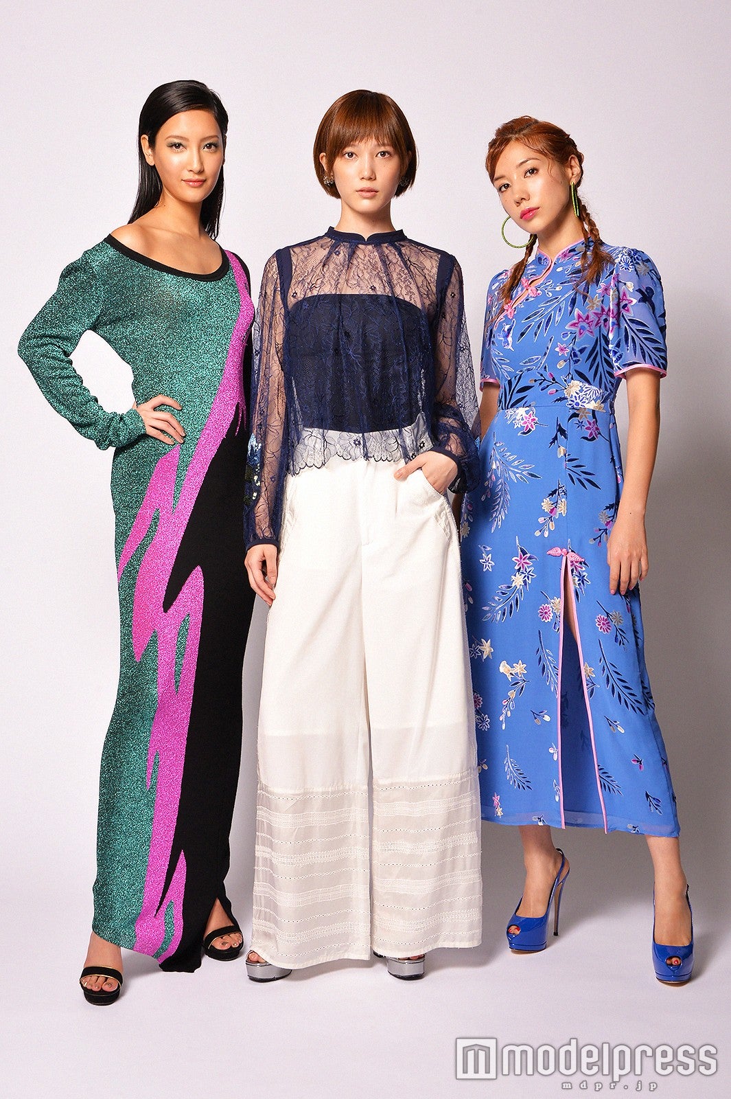 左から：菜々緒、本田翼、仲里依紗 （C）モデルプレス