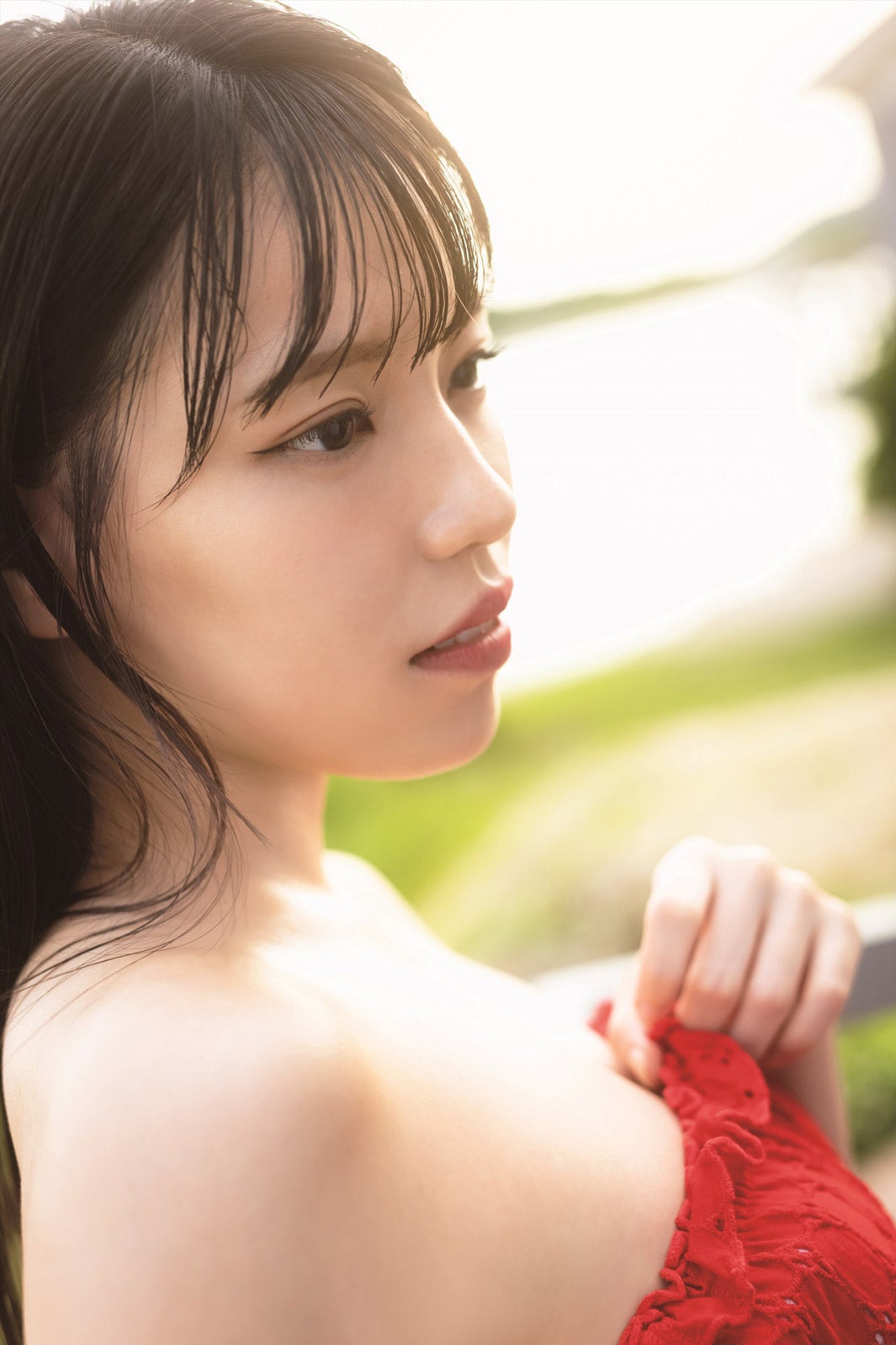 STU48岩田陽菜、爽やかピンクランジェリー姿披露 初写真集の先行カット解禁＜選べないクレヨン＞ - モデルプレス