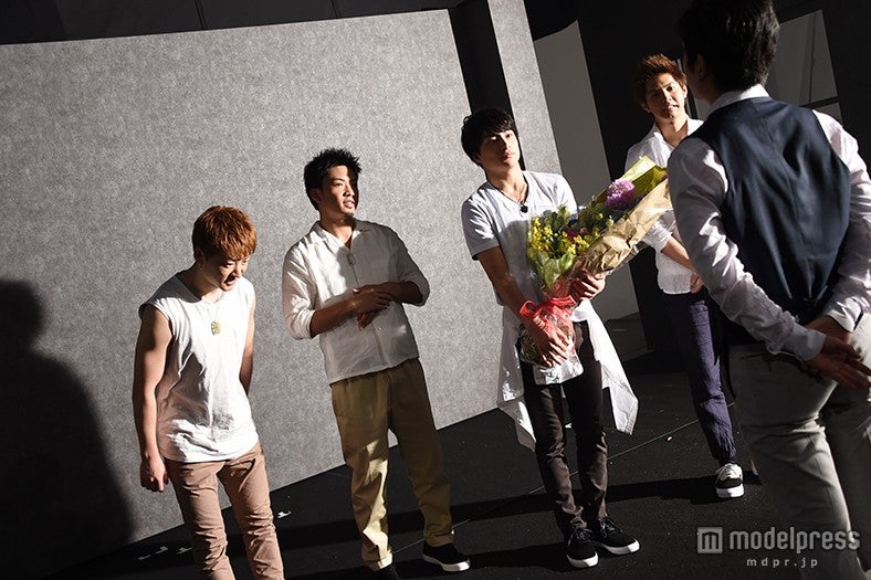 （左から）佐野玲於、数原龍友、白濱亜嵐、片寄涼太