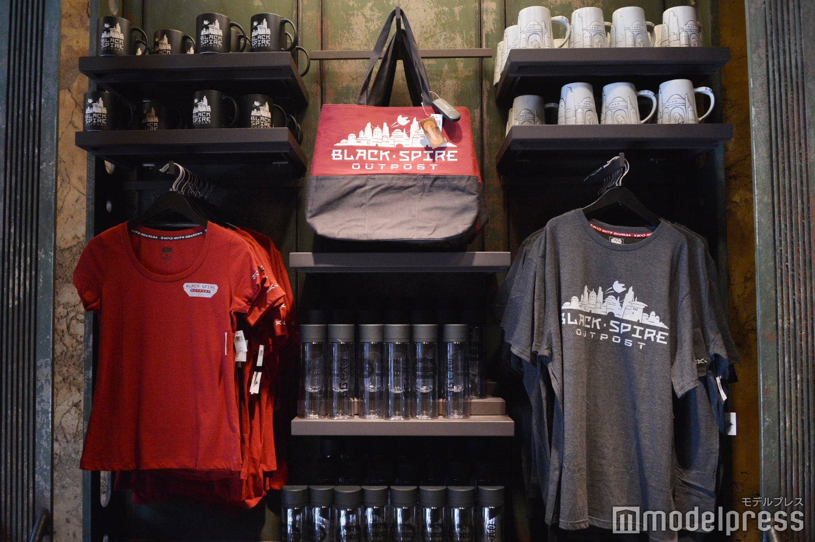 「スター・ウォーズ：ギャラクシーズ・エッジ」グッズ（C）モデルプレス（C）Disney／Lucasfilm Ltd. （C）& TM Lucasfilm Ltd.