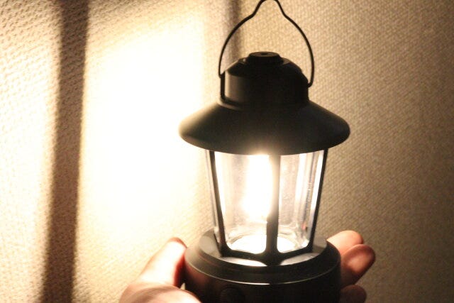 ダイソー　LEDランタン