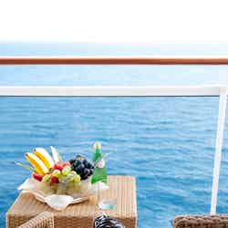 部屋の外のバルコニーで、オーシャンビューを独り占め!/MSC Cruises S.A.