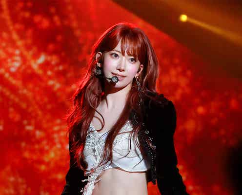 LE SSERAFIM・SAKURA、13年前に衝撃受けたステージで再びパフォーマンス 現在の想いとは「アイドルという世界はどうしても数字で比べられてしまう」