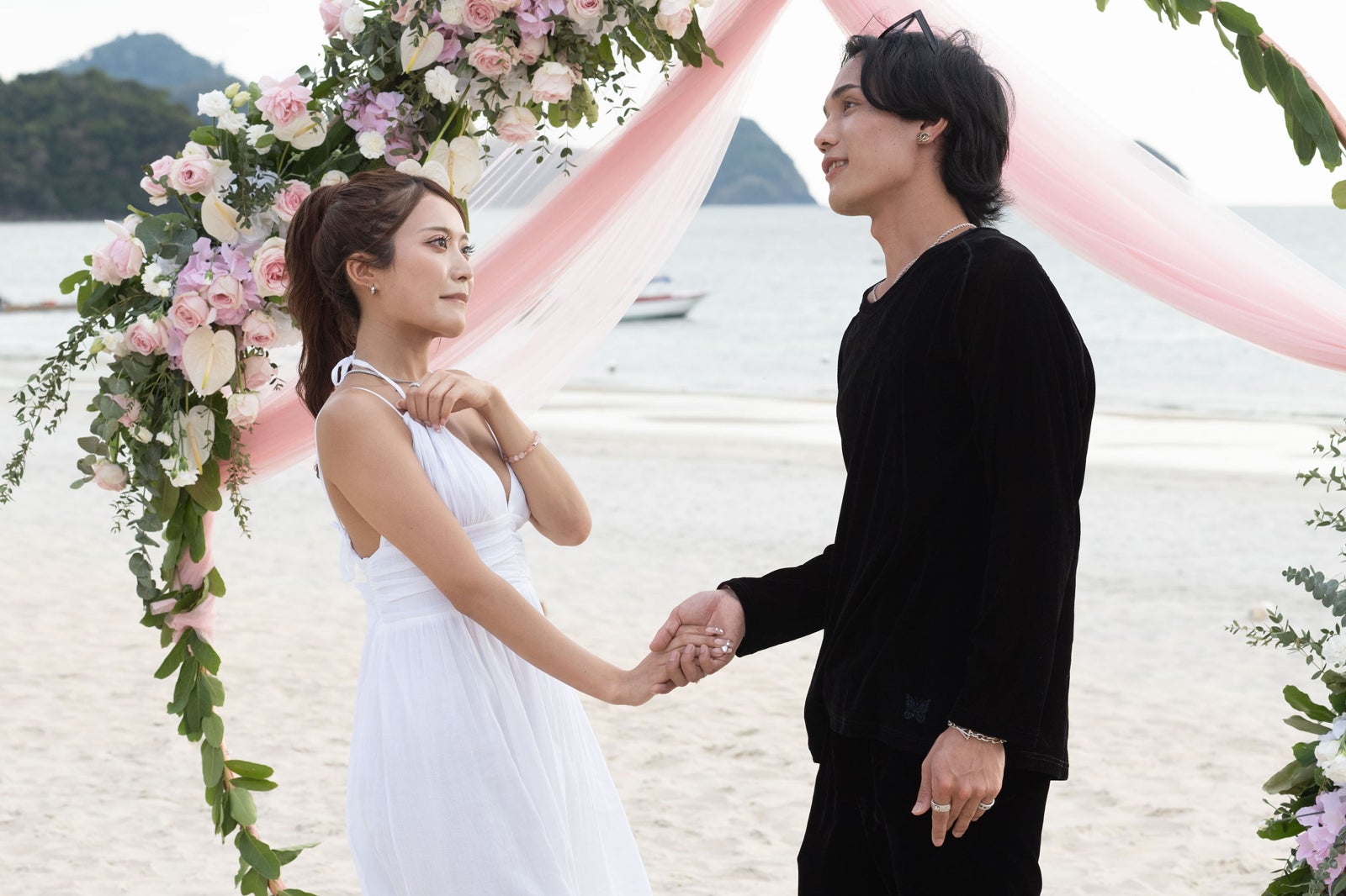 ちぴたん、阿部隼也『シャッフルアイランド Season5』（C）AbemaTV, Inc