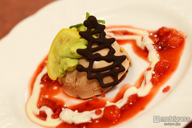 濃厚な味わいが楽しめるムース（C）モデルプレス 