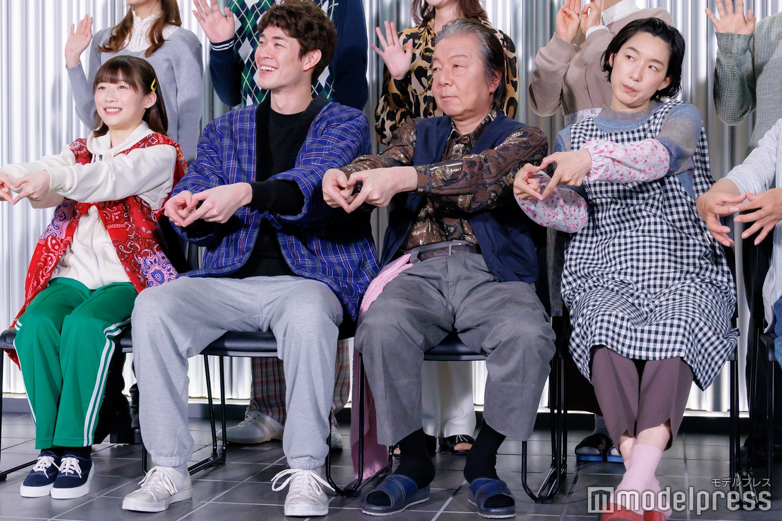 （左から）伊藤沙莉、宮沢氷魚、古田新太、江口のりこ（C）モデルプレス