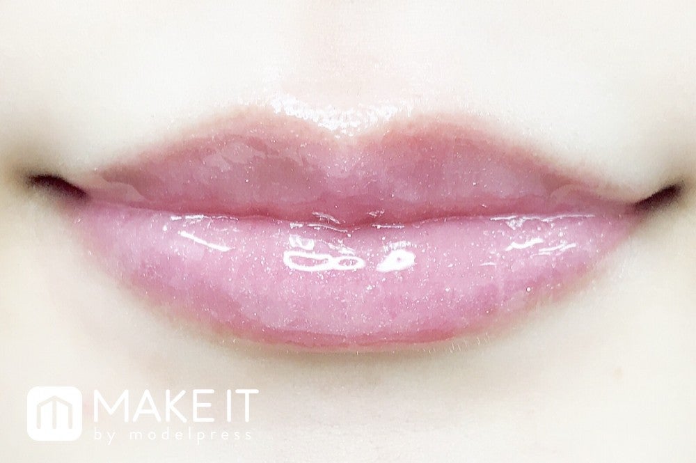 CHICCA／メスメリック グロスオン／12 フラッフィープードル 使用 (C)メイクイット