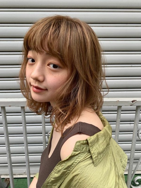 人気のオリーブ系ヘアカラー15選 大人のこなれ感を演出できるおすすめの髪色 モデルプレス 人気のオリーブ系ヘアカラー15選 大人のこなれ感を演出できるおすすめの髪色 モデルプレス