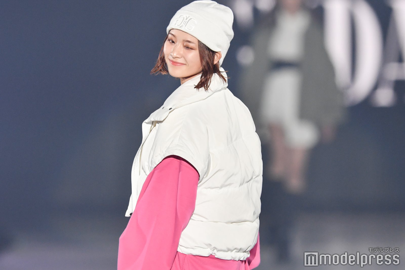 （C）モデルプレス