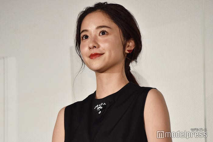 堀田真由(C)モデルプレス