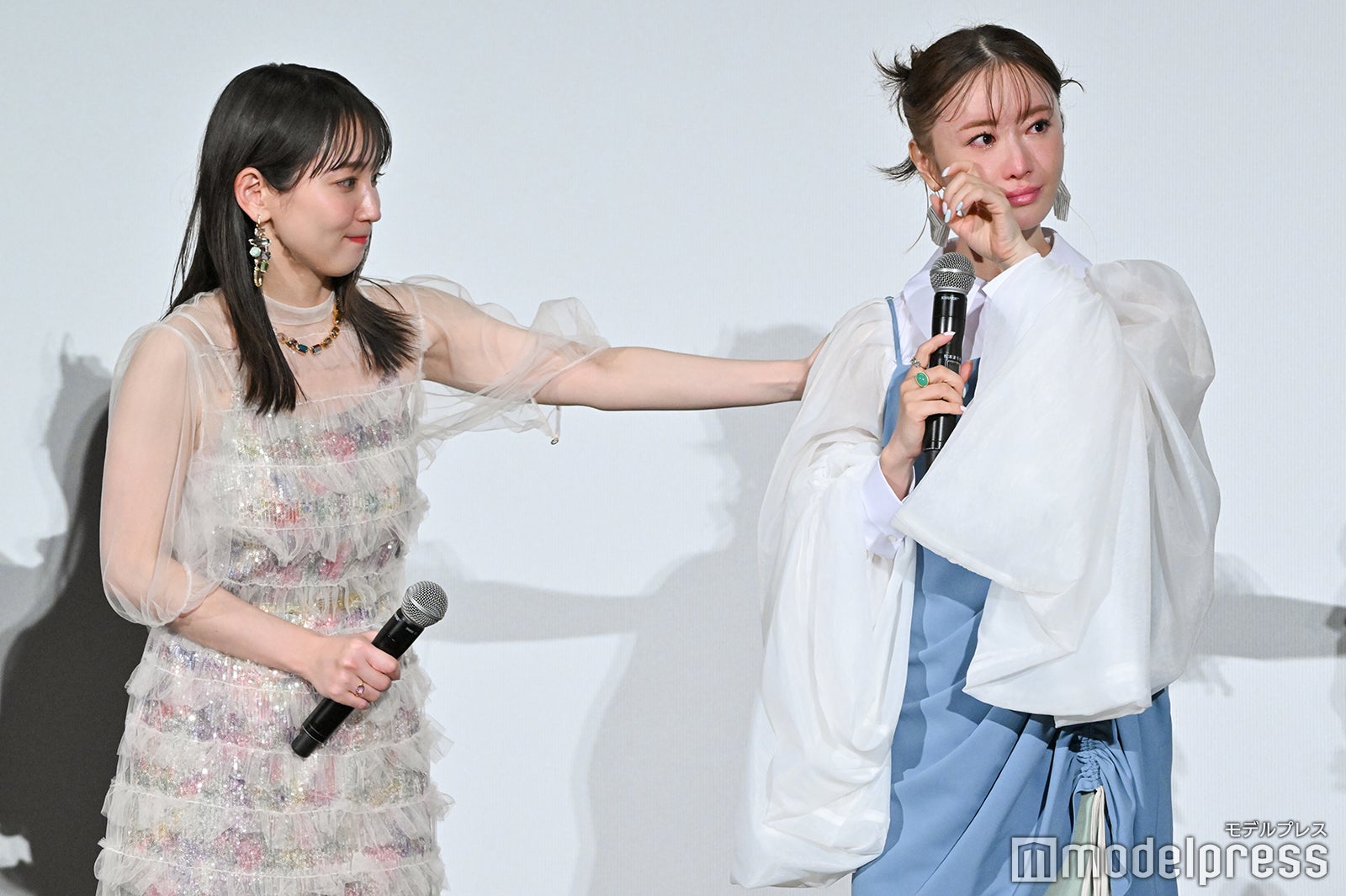 吉岡里帆、松本まりか（C）モデルプレス