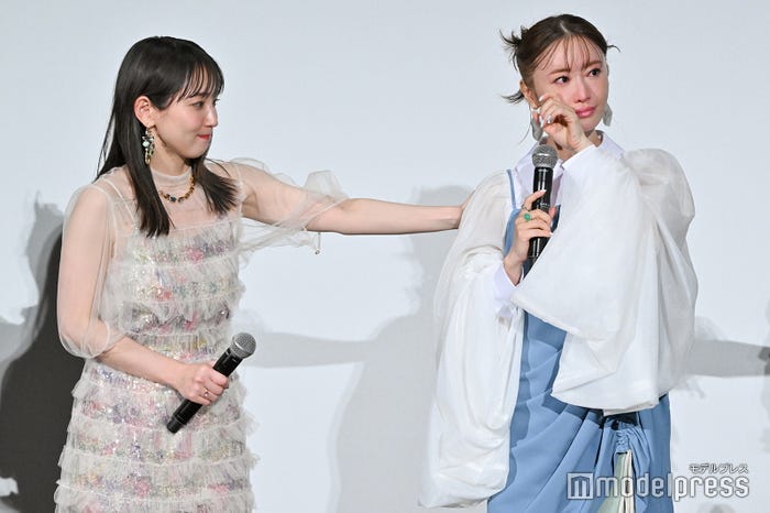吉岡里帆、松本まりか(C)モデルプレス